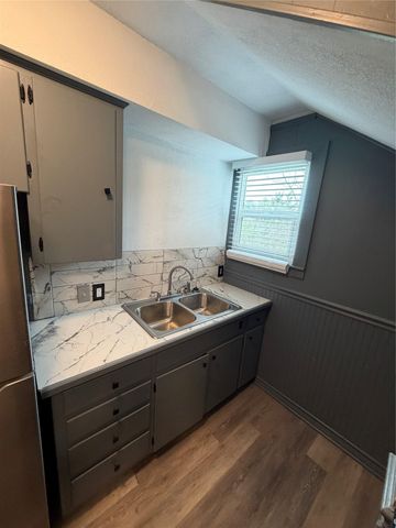 1505 O'Reilly CT C, Austin, TX 78734