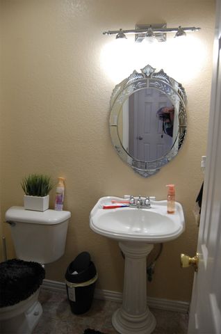 5608 Fairway Circle, Haltom City, TX 76117