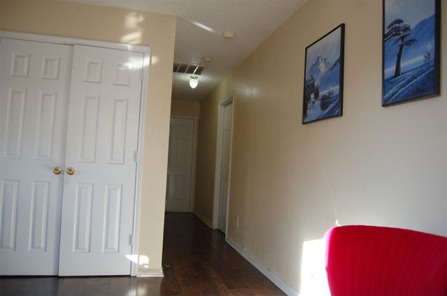 5608 Fairway Circle, Haltom City, TX 76117