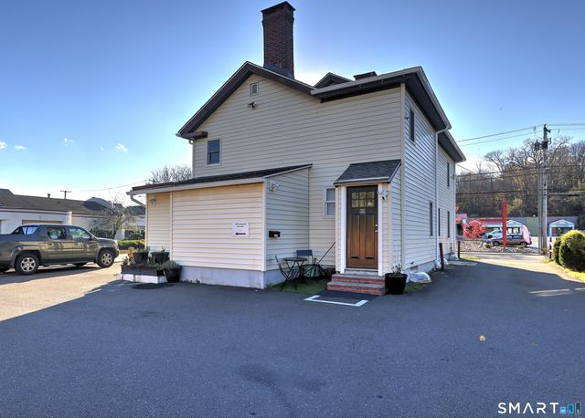 761 Campbell Avenue, West Haven, CT 06516