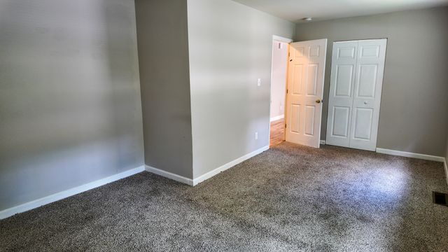 818 Princeton Avenue, Matteson, IL 60443