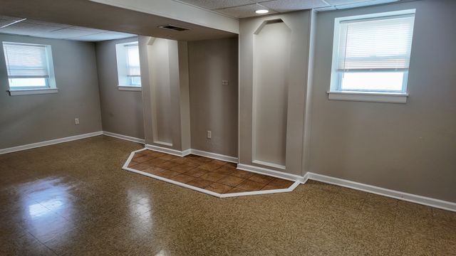 818 Princeton Avenue, Matteson, IL 60443