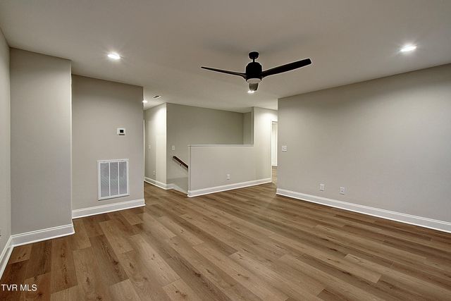 543 Catalina Court, Jonesborough, TN 37659