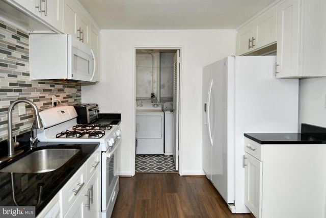 1011 LONDONDERRY DR, Glen Burnie, MD 21061