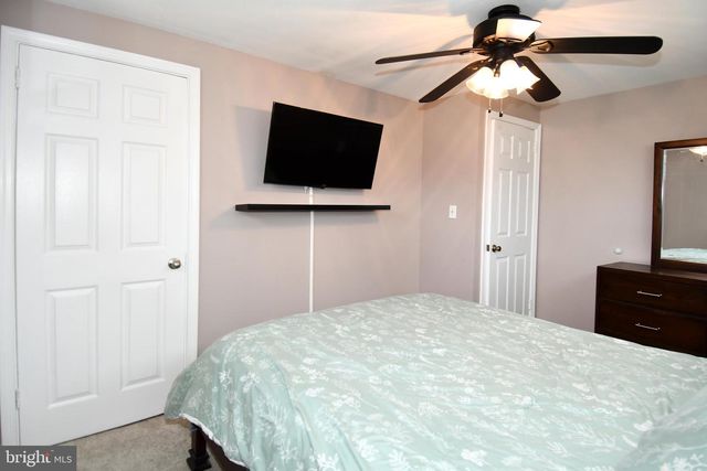 1011 LONDONDERRY DR, Glen Burnie, MD 21061