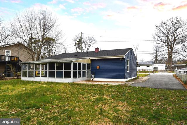 1011 LONDONDERRY DR, Glen Burnie, MD 21061