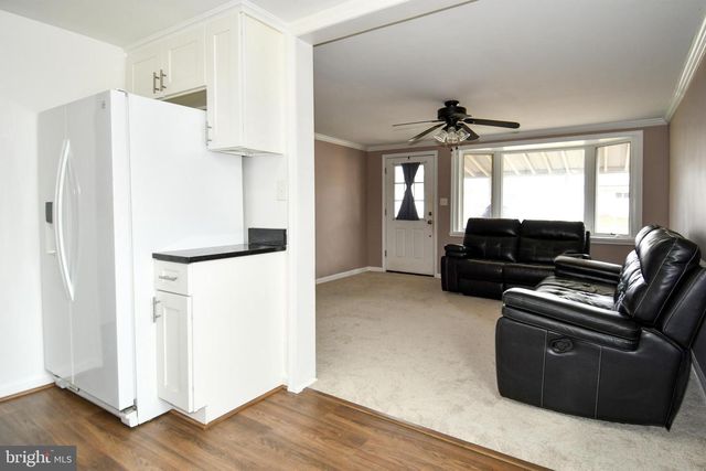 1011 LONDONDERRY DR, Glen Burnie, MD 21061