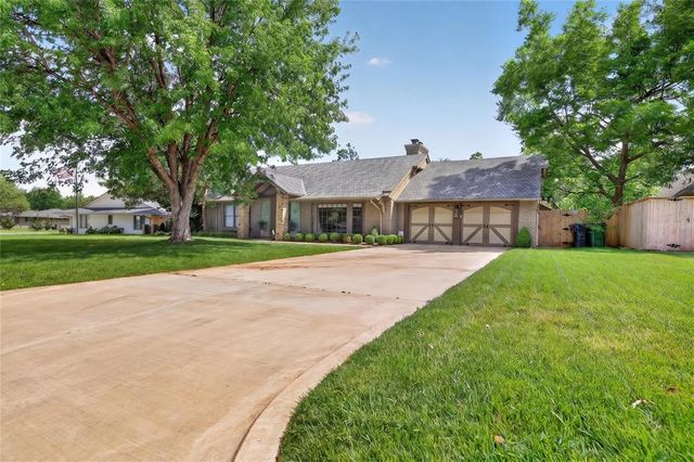2606 Warwick Drive, Oklahoma City, OK 73116