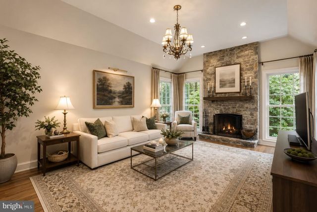 4968 QUEBEC ST NW, Washington, DC 20016