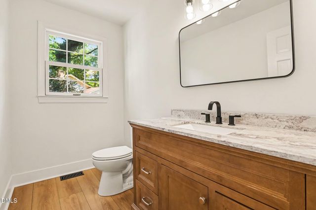 102 Amesbury Lane, Cary, NC 27511