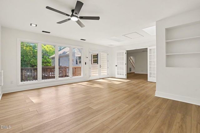 102 Amesbury Lane, Cary, NC 27511