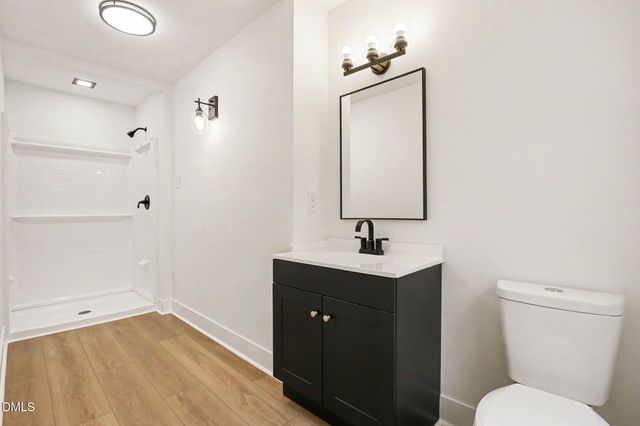 102 Amesbury Lane, Cary, NC 27511