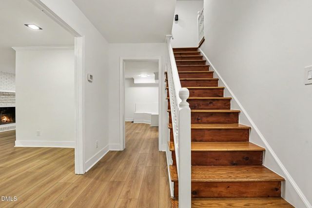102 Amesbury Lane, Cary, NC 27511