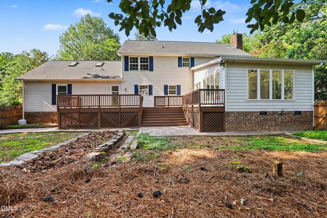 102 Amesbury Lane, Cary, NC 27511