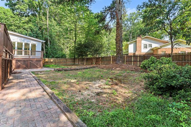 102 Amesbury Lane, Cary, NC 27511