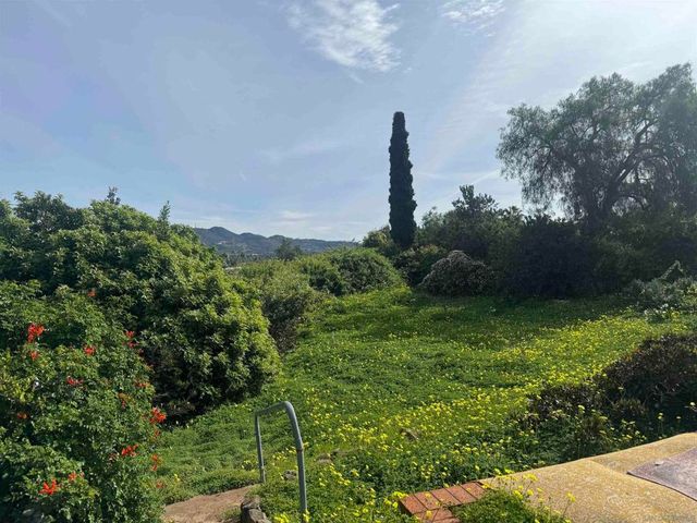 630 Cortez Ave, Vista, CA 92084