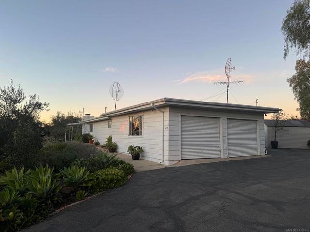 630 Cortez Ave, Vista, CA 92084