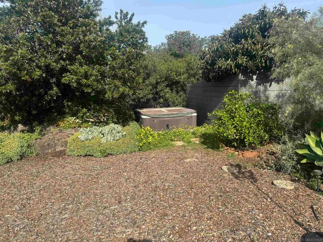 630 Cortez Ave, Vista, CA 92084