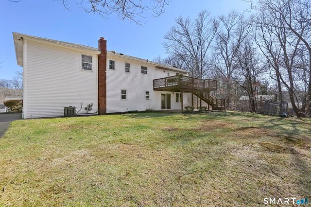 34 Jockey Hollow Road, Monroe, CT 06468