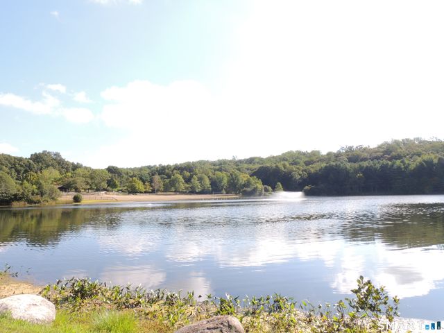 34 Jockey Hollow Road, Monroe, CT 06468