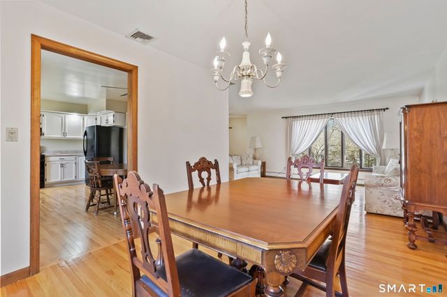 34 Jockey Hollow Road, Monroe, CT 06468