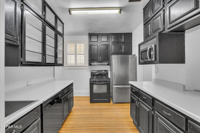 1512 ELM Street, El Paso, TX 79930