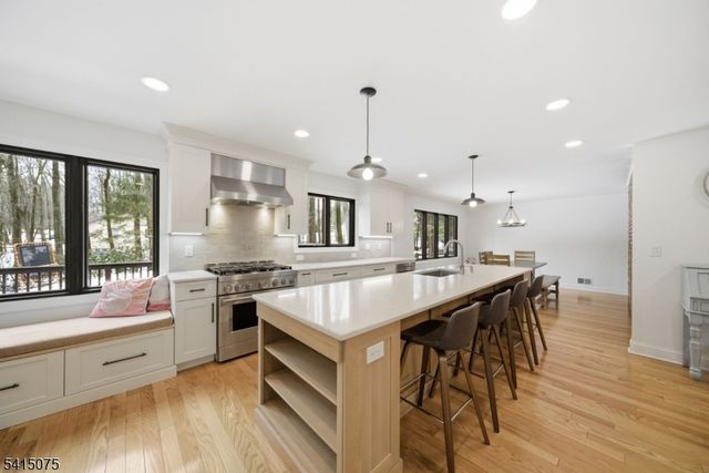 40 HIGH RIDGE ROAD, Parsippany-troy Hills Twp., NJ 07869