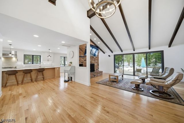 40 HIGH RIDGE ROAD, Parsippany-troy Hills Twp., NJ 07869