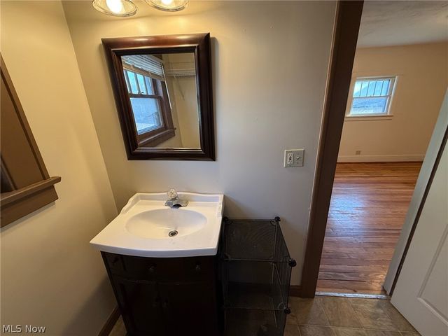 4717 Market Street, Boardman, OH 44512