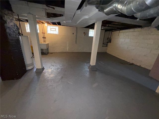 4717 Market Street, Boardman, OH 44512