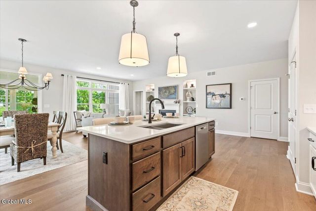 12 Clover Leaf Drive, Halfmoon, NY 12065