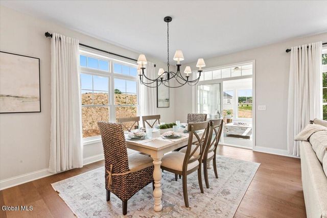 12 Clover Leaf Drive, Halfmoon, NY 12065