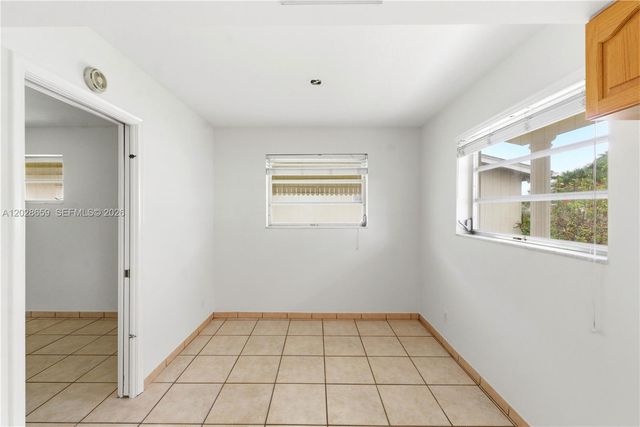 2210 N 52nd Ave, Hollywood, FL 33021