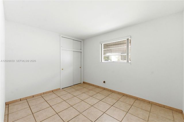 2210 N 52nd Ave, Hollywood, FL 33021