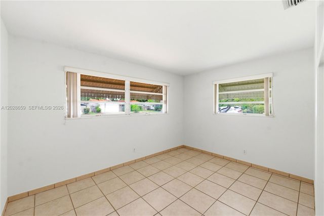 2210 N 52nd Ave, Hollywood, FL 33021
