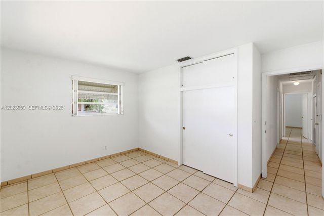2210 N 52nd Ave, Hollywood, FL 33021
