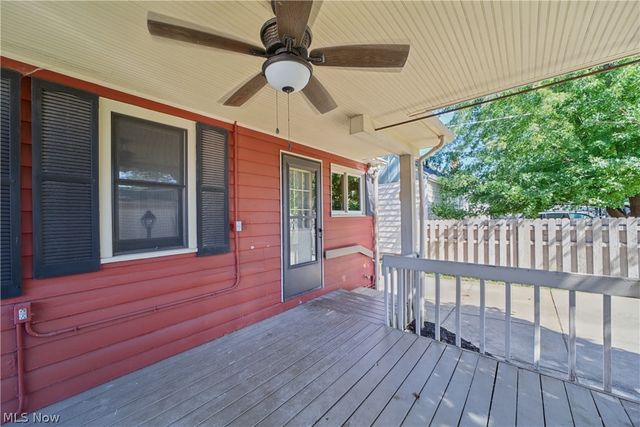 7427 Woodhaven Avenue, Brooklyn, OH 44144