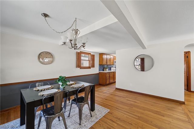 7427 Woodhaven Avenue, Brooklyn, OH 44144