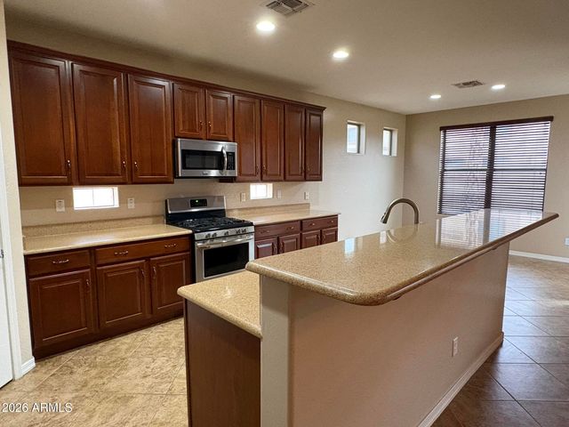 15685 W Glenrosa Avenue, Goodyear, AZ 85395