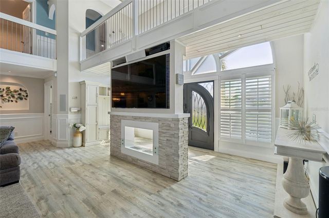 2484 ALBANY DRIVE, Kissimmee, FL 34758