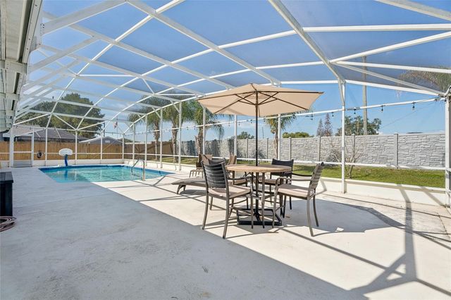 2484 ALBANY DRIVE, Kissimmee, FL 34758