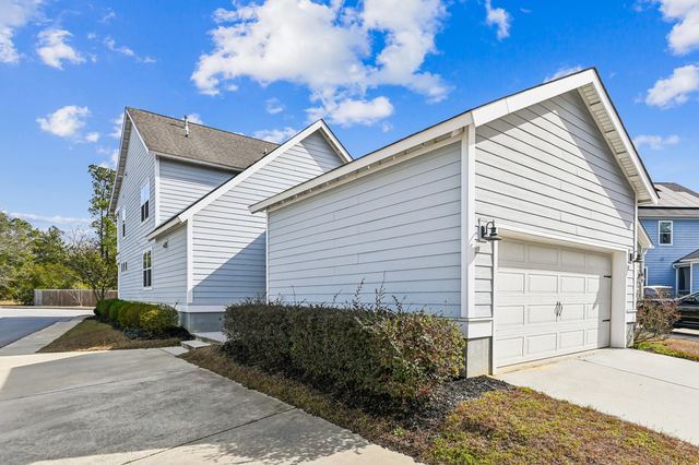 1009 Oak Bluff Avenue, Charleston, SC 29492