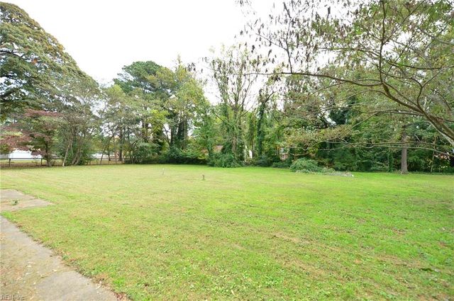 2309 Drum Creek RD, Chesapeake, VA 23321