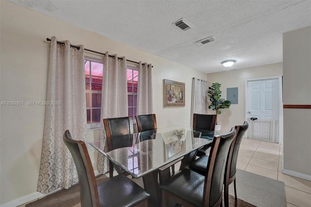 4620 SW 43rd Terrace, Dania Beach, FL 33314