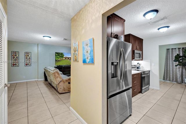 4620 SW 43rd Terrace, Dania Beach, FL 33314