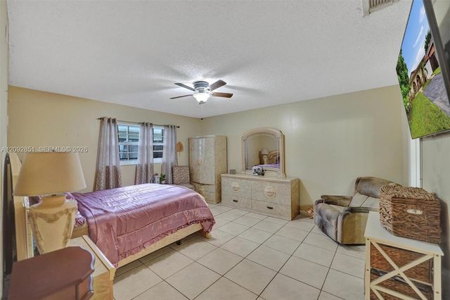4620 SW 43rd Terrace, Dania Beach, FL 33314