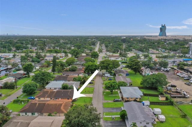 4620 SW 43rd Terrace, Dania Beach, FL 33314