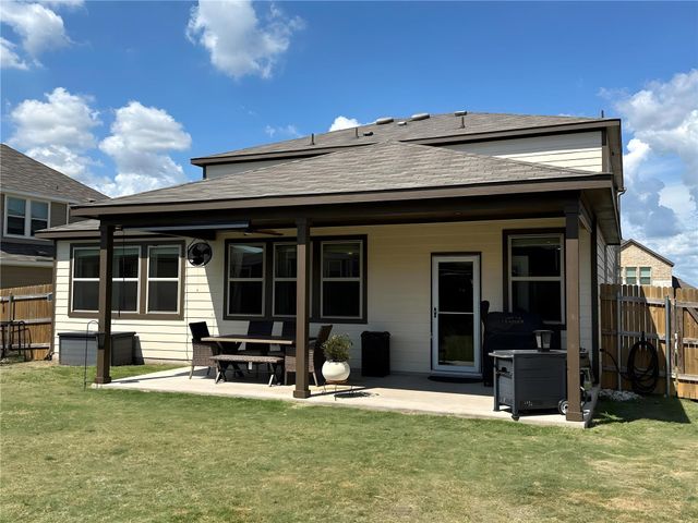 128 Limonite LN, Liberty Hill, TX 78642