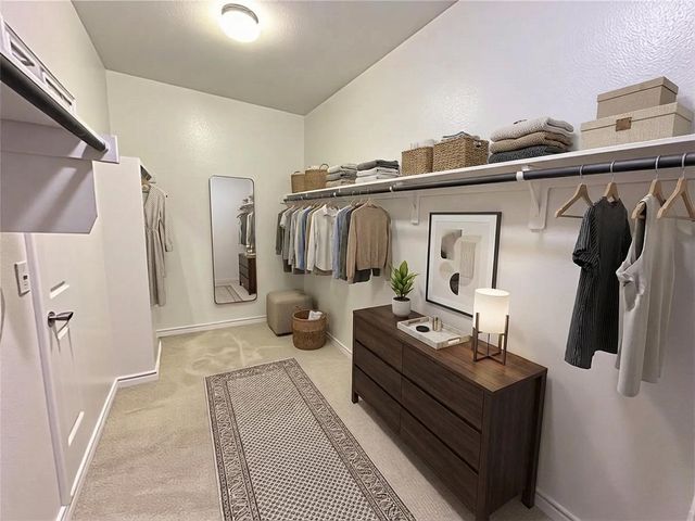 128 Limonite LN, Liberty Hill, TX 78642