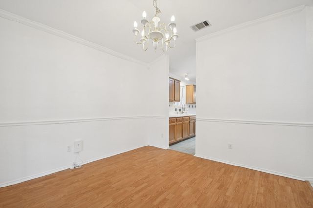 1300 Leah LN, Round Rock, TX 78665